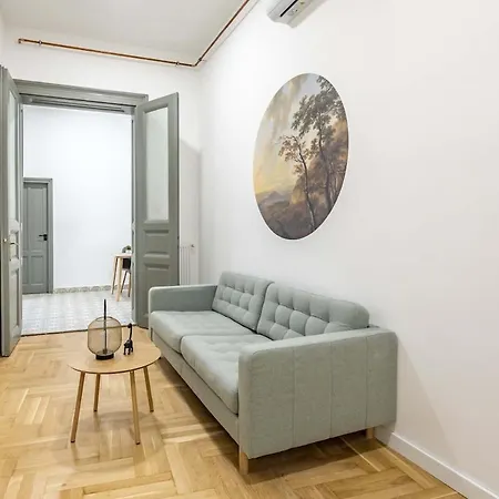Apartment Cityscape Budget Matthias Grove *